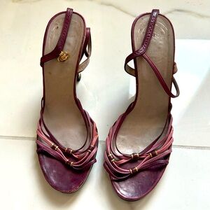 Authentic Christian Dior vintage purple heels *need repair to wear*